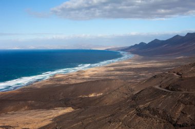 Güzel bir deniz manzarası Fuerteventura ada, Pico de Zarza, Kanarya Adaları, İspanya en yüksek noktasından Panoraması. Üstten görünüm