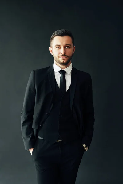 Portrait Elegant Young Man Suit Black Background — Stock Photo, Image