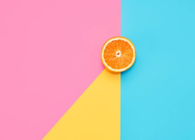 Soyut geometri üzerine turuncu renkli kağıt dokusu minimalizm arkaplanı