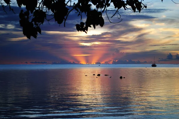 Tropical island sunset photos — Stock Photo, Image