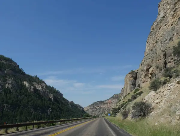 Scenic Views Road Bighorn Mountains Wyoming Incredible Rock Formations Both — Stock Photo, Image