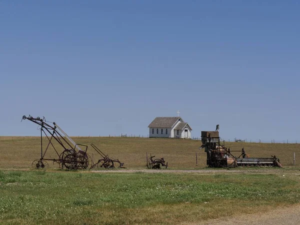 Antika tarım arazisi ekipmanları sergileniyor — Stok fotoğraf