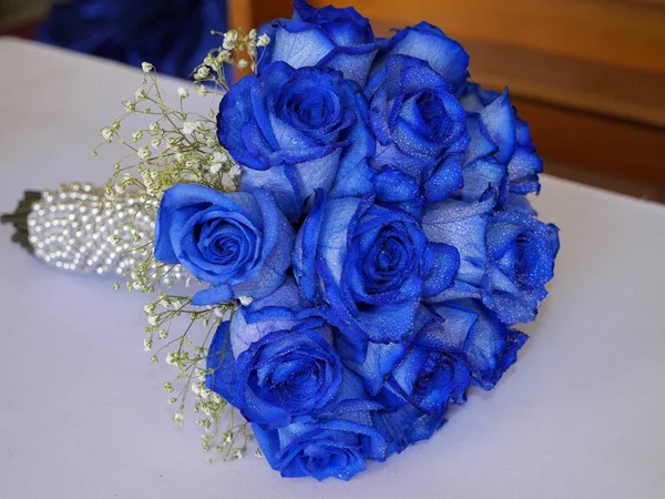 Buquê de casamento de rosas azuis — Fotografia de Stock