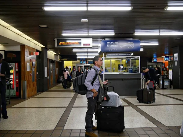 New York États Unis Septembre 2017 Les Passagers Attendent Leur — Photo