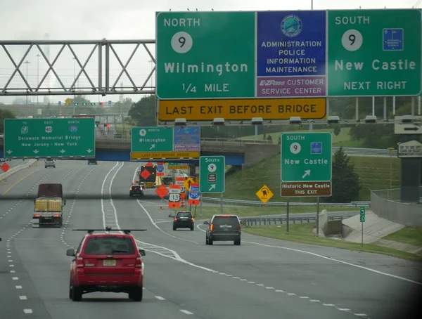 Delaware Stati Uniti Settembre 2017 Segnali Direzionali Sulla Strada Che — Foto Stock