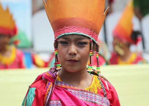 Davao City Filipinler Ağustos 2014 Tam Kostüm Başlık Bir Kız — Stok fotoğraf