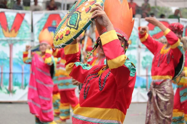 Davao City Filipinler Ağustos 2014 Streetcdancing Yarışmasında Kolunda Niçin Yüzü — Stok fotoğraf