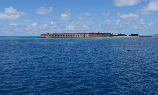 Bred Bild Fort Jefferson Sett Från Ett Avstånd Dry Tortugas — Stockfoto