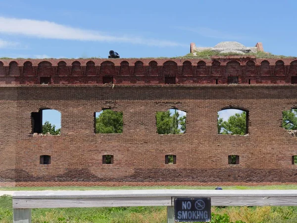 Medium Wide Shot Fort Jefferson Cannon Dry Tortugas National Park — Stock Photo, Image