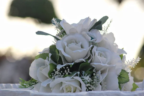 Suave Disparo Ramo Boda Rosas Blancas Fondo Borroso — Foto de Stock