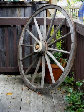 Talimena 'da renkli manzaralı kıvrımlı bir yol, Oklahoma' nın en popüler yerlerinden biri, sonbahar sezonu boyunca LeFlore County 'de..