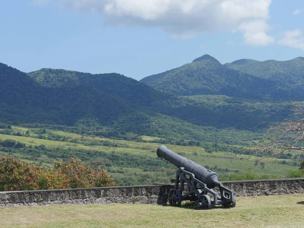 ブリムストーン ヒル要塞国立公園の丘に面した大砲 — ストック写真