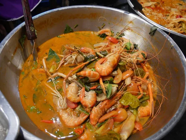 Fête Plat Crevettes Curry Exposé Marché Alimentaire Nuit Dans Les — Photo
