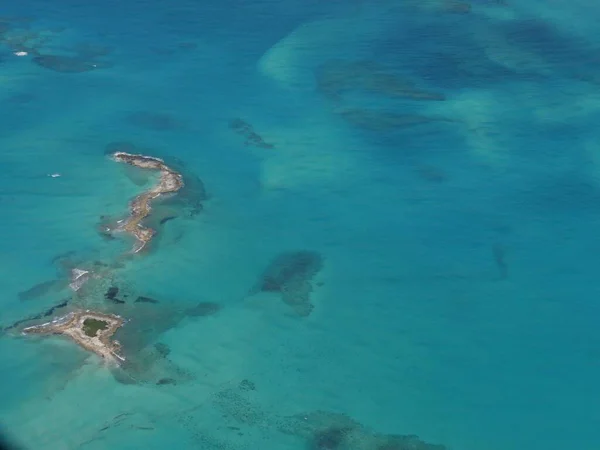 Vista Aérea Pequeñas Islas Los Cayos Del Exuma Bahamas —  Fotos de Stock