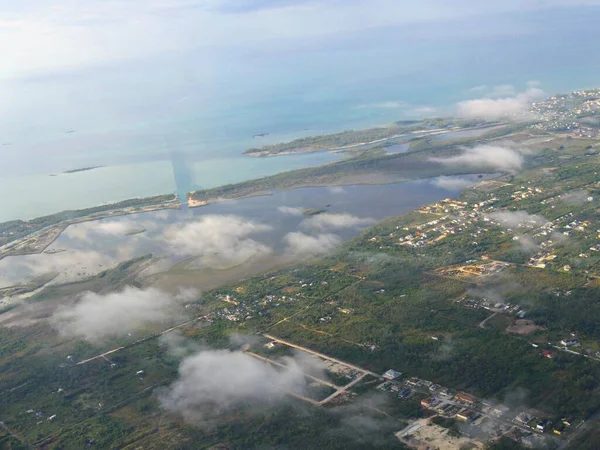 Nassau Yakından Bakın Bahamalar Nassau Uluslararası Havalimanı Yaklaşıyor Lynden Pindling — Stok fotoğraf