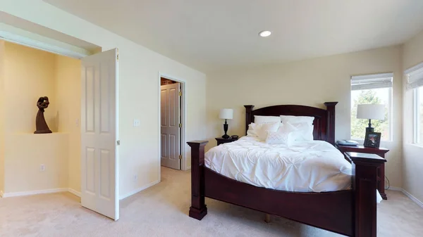 Elegante Dormitorio Interior Con Cama King Size — Foto de Stock