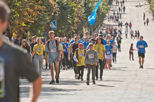 Chernivtsi Ukraine September Unidentified Runners Participating Bukovina Mile Charity Fun — Stock Photo, Image