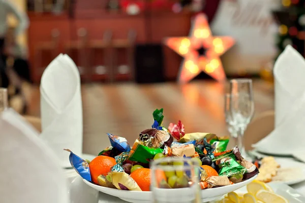 Delicious Dishes Table Restaurant Serving Table — Stock Photo, Image