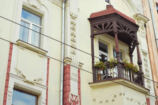 Chernivtsi Ucrânia Europa Elemento Arquitetura Edifício Com Varandas Janelas — Fotografia de Stock