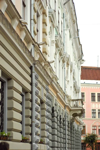 Chernivtsi Ucrânia Europa Elemento Arquitetura Edifício Com Varandas Janelas — Fotografia de Stock