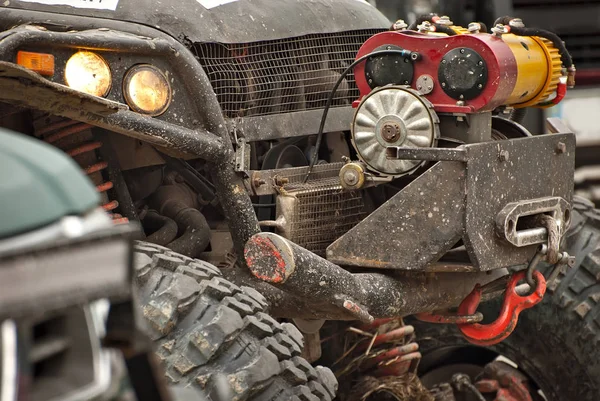 Partes Sucias Jeep Cerca Elementos Del Motor Suspensión Winch Cuerda —  Fotos de Stock