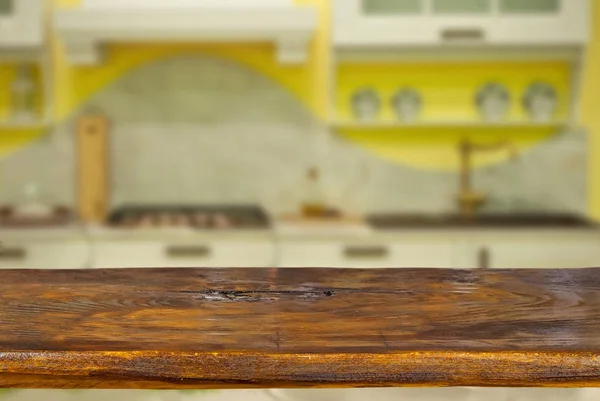 Fából Készült Hajón Háttérben Konyhába Egy Üres Terméktáblán Élességet Előtérben — Stock Fotó