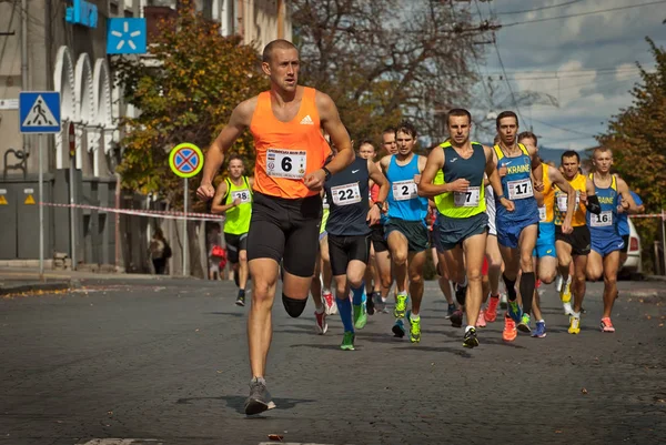 Chernivtsi Ukraine Setembro Atletas Que Participam Campeonato Ucrânia Uma Corrida — Fotografia de Stock