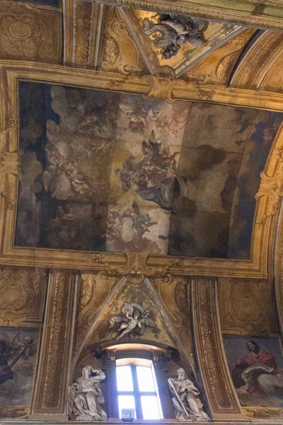 Frescoes on the ceiling of Jesus and Mary Church, Rome, Italy. — Stock Photo, Image