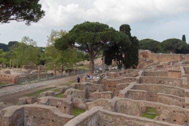 Via Decumano Massimo, Ostia Antica, Roma Eyaleti, Lazio, İtalya.