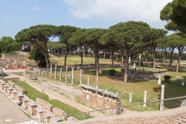 Antik Roma Limanı Ostia Antica'daki Ceres Tapınağı, Roma Eyaleti, Lazio, İtalya.