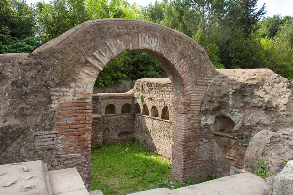 Via delle Tombe, Ostia Antica, Archeological site, Province of Rome, Lab, Italy . — стоковое фото