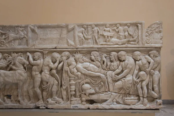 Ostia Antica Müzesi'ndeki sanat eseri, Roma Eyaleti, Lazio, İtalya.
