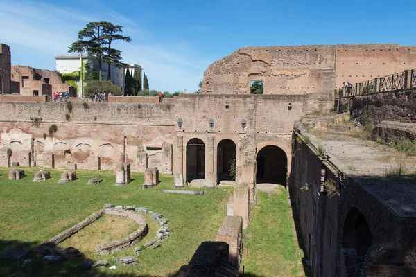 Hippodrome a Domitianus a Palatinus-hegyen, Róma, Lazio, Olaszország. — Stock Fotó