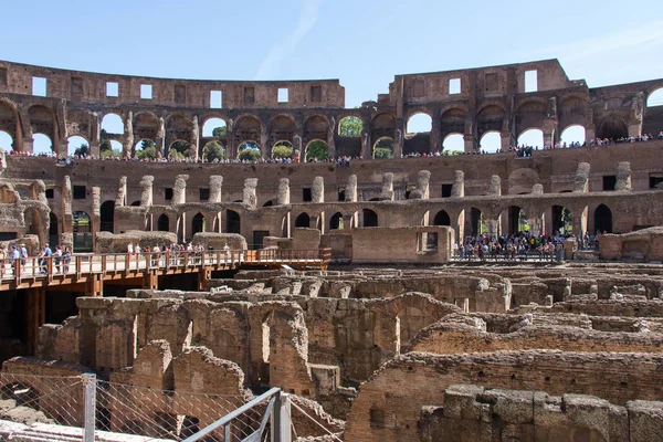 Interior of Colosseum or Flavian amphitheater, Rome, Lazio, Italy. — Stock Photo, Image