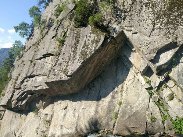 Vista Formação Rochosa Afiada Vale Braone Alpes Italianos — Fotografia de Stock