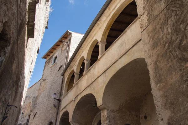 Abruzzes Italie Août 2018 Vue Une Arche Dans Village Italien — Photo