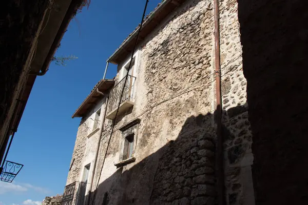 Abruzzo Italien August 2018 Der Blick Auf Ein Typisches Gebäude — Stockfoto