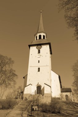 Mariefred, İsveç - 20 Nisan 2019: Mariefred Kilisesi 'nin 20 Nisan 2019 tarihinde Mariefred, İsveç' teki dış görünümü.