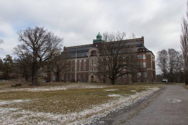 Stockholm, İsveç - 19 Mart 2019: İsveç Kraliyet Doğal Tarih Müzesi 'nin 19 Mart 2019 tarihli yan girişi.