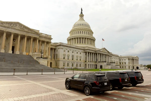 Washington May 2018 Black Cars Front United States Capitol — Stock Photo, Image