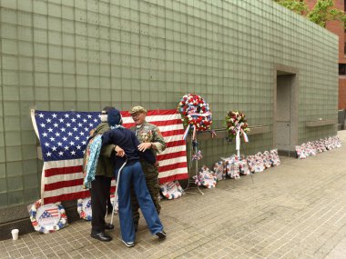 New York, Amerika Birleşik Devletleri - 28 Mayıs 2018: Vietnam Gazileri Vietnam Gazileri Plaza, olarak da bilinen New York Vietnam Gazileri Anıtı üzerinde bellek günde toplantı sırasında.