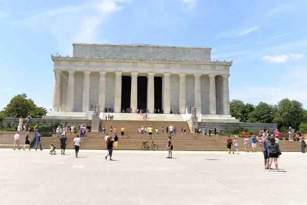 Washington Junho 2018 Pessoas Perto Lincoln Memorial — Fotografia de Stock