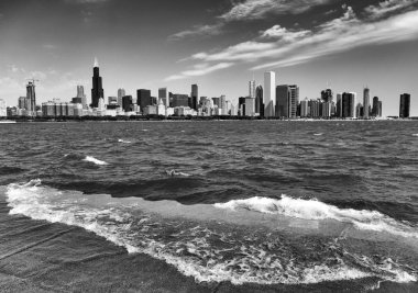 Chicago cityscape ve Michigan Gölü, ABD. BW