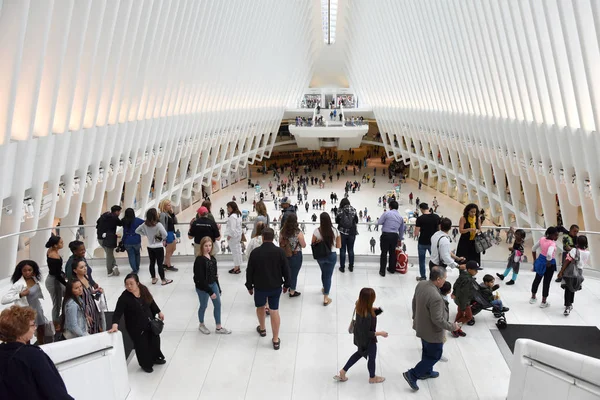 Нью Йорк Сша Червня 2018 Люди Вестфілд Всесвітнього Торгового Центру — стокове фото