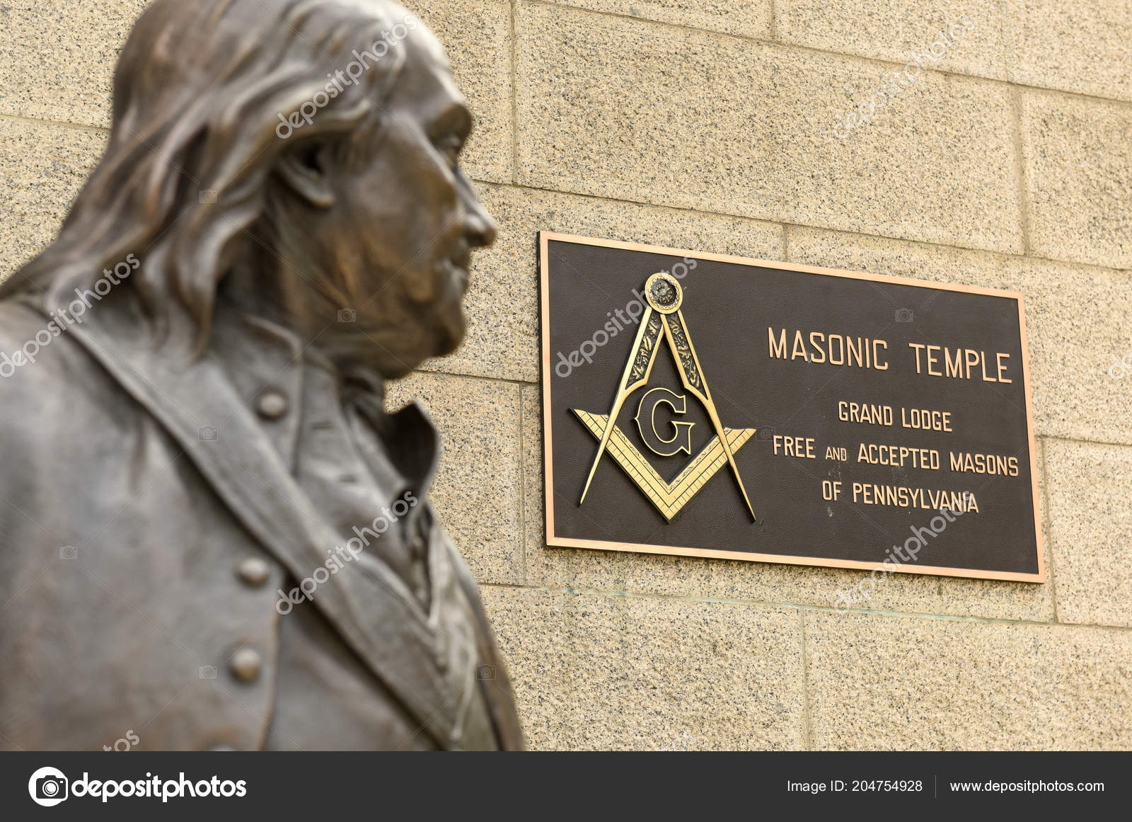 Philadelphia Usa May 2018 Statue Benjamin Franklin Front Masonic Temple Stock Editorial Photo C Bumble Dee 204754928