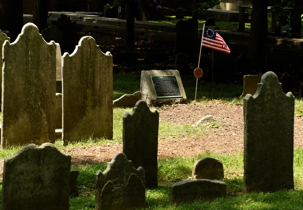 Francis Hopkinson sepultura em Christ Church Burial Ground Filadélfia, PA, EUA — Fotografia de Stock