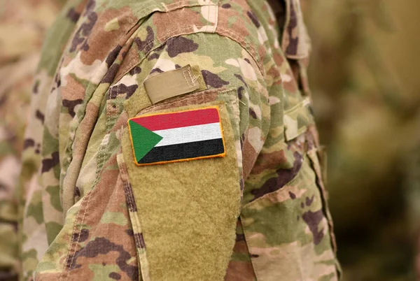Askerler Kolundaki Sudan Bayrağı Sudan Askerleri Kolaj — Stok fotoğraf