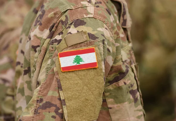 Λίβανος Σημαία Στο Μπράτσο Στρατιώτες Κολάζ — Φωτογραφία Αρχείου