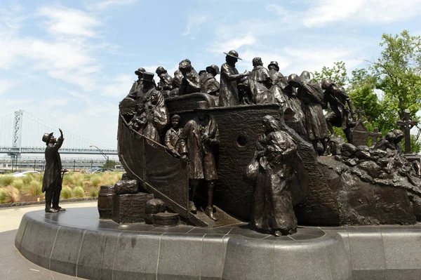 Philadelphia Usa May 2018 Irish Memorial Penn Landing Philadelphia Usa — Stock Photo, Image