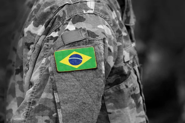 Vlag Van Brazilië Soldaten Arm Vlag Van Brazilië Militaire Uniformen — Stockfoto